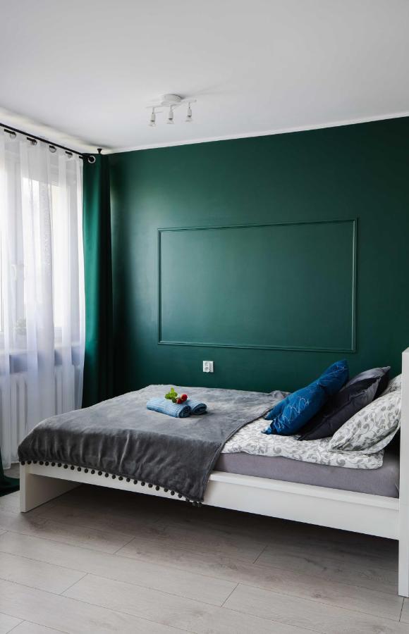 Apartament Miki Варшава Екстериор снимка